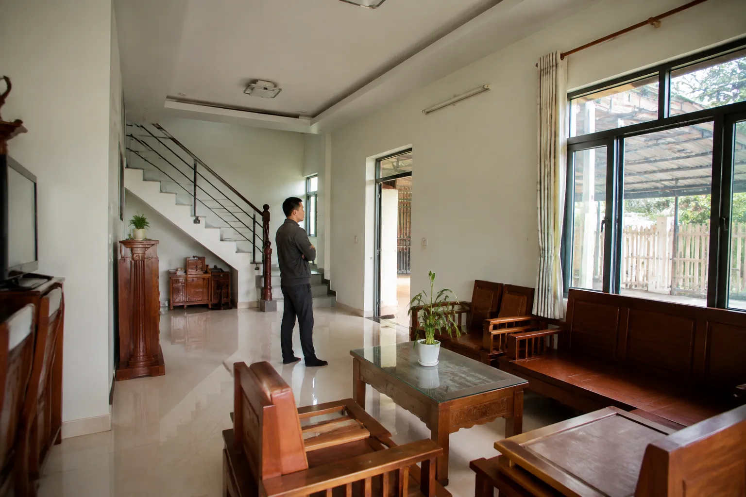 Không gian căn nhà ở Gia Nghĩa được chủ nhà chuẩn bị gọn gàng để ghi nhận hiện trạng thực tế trước khi hỗ trợ giới thiệu tài sản